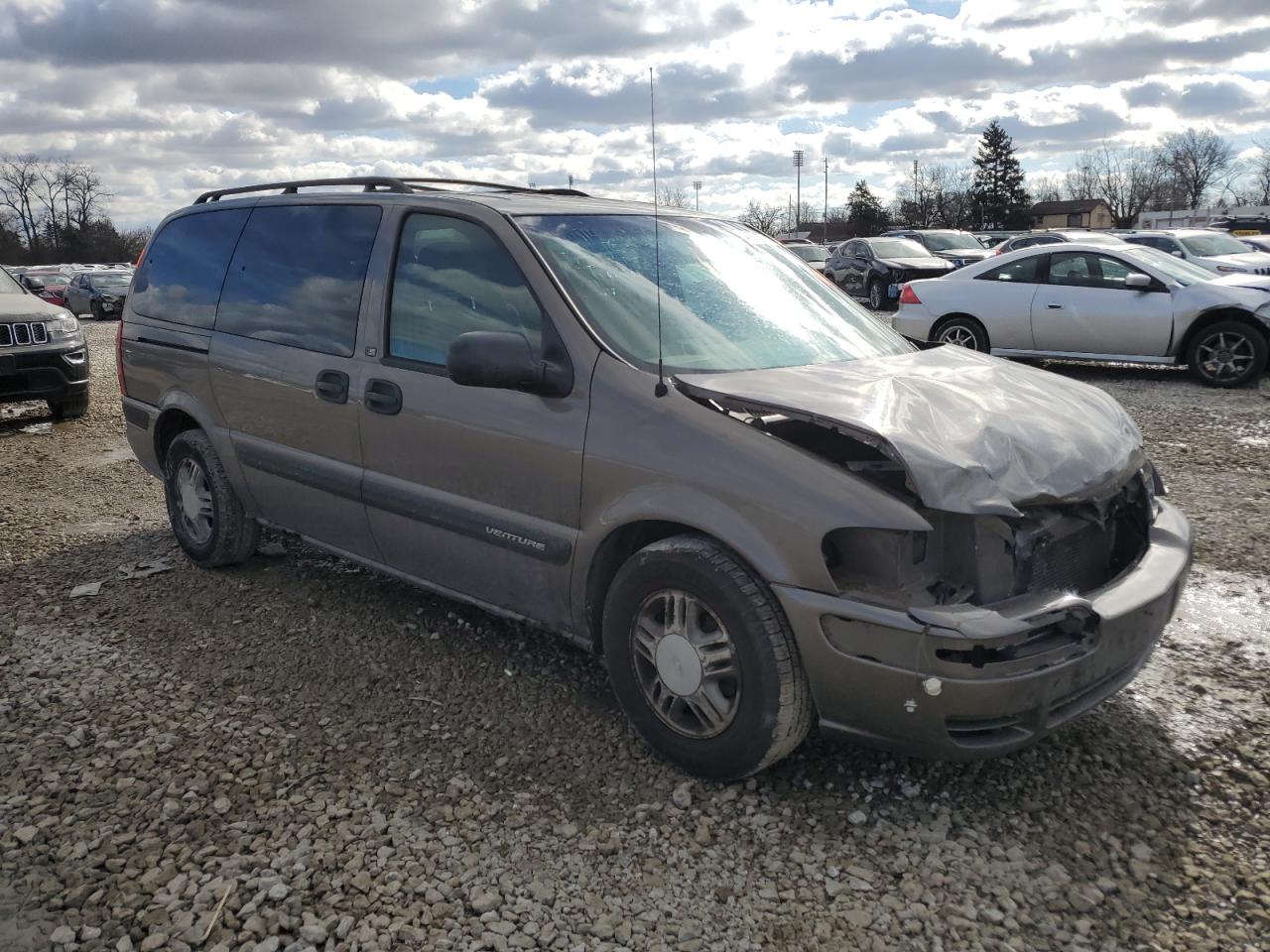 2003 Chevrolet Venture - Image 4