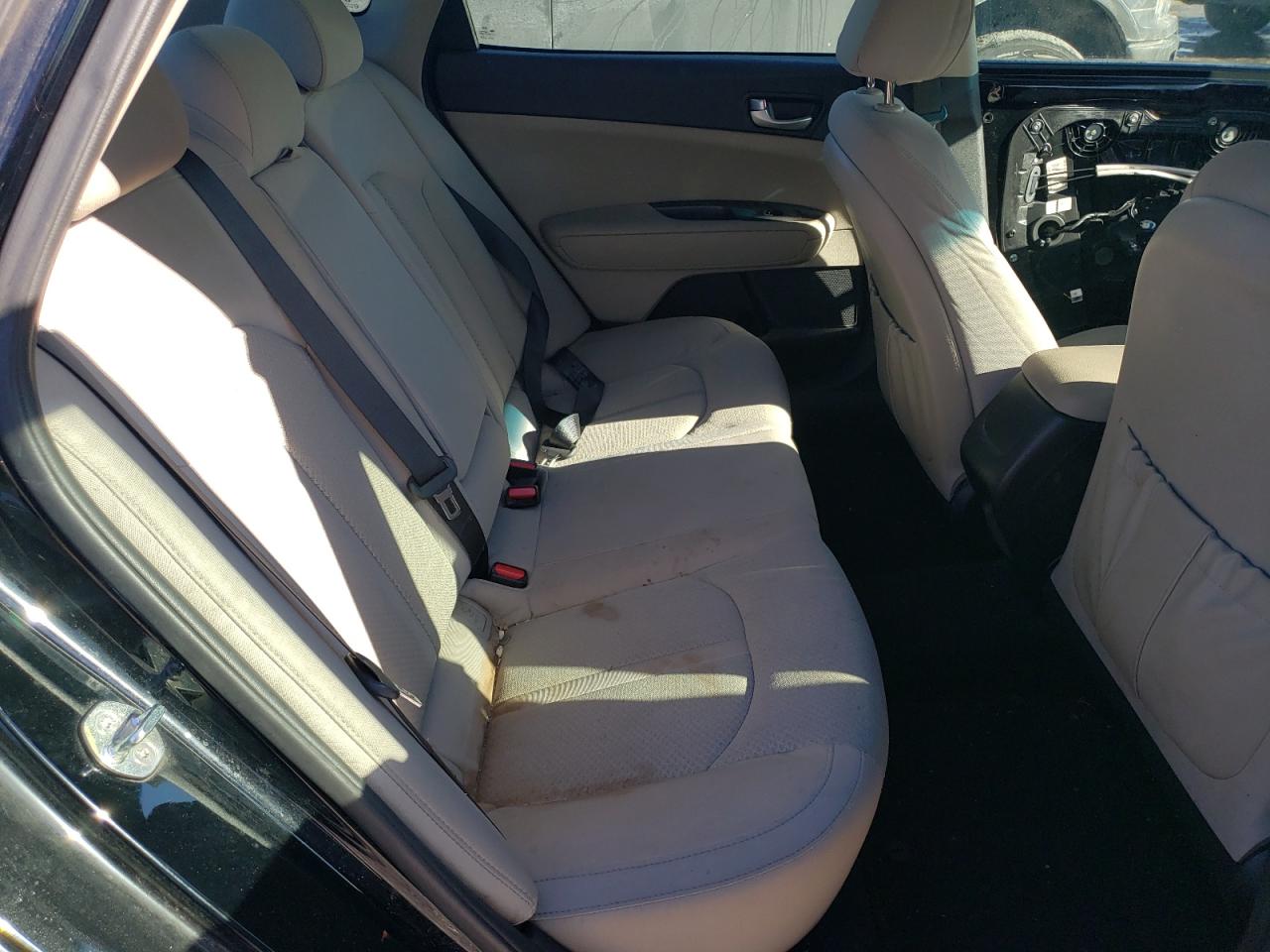 2018 Kia Optima - Image 10