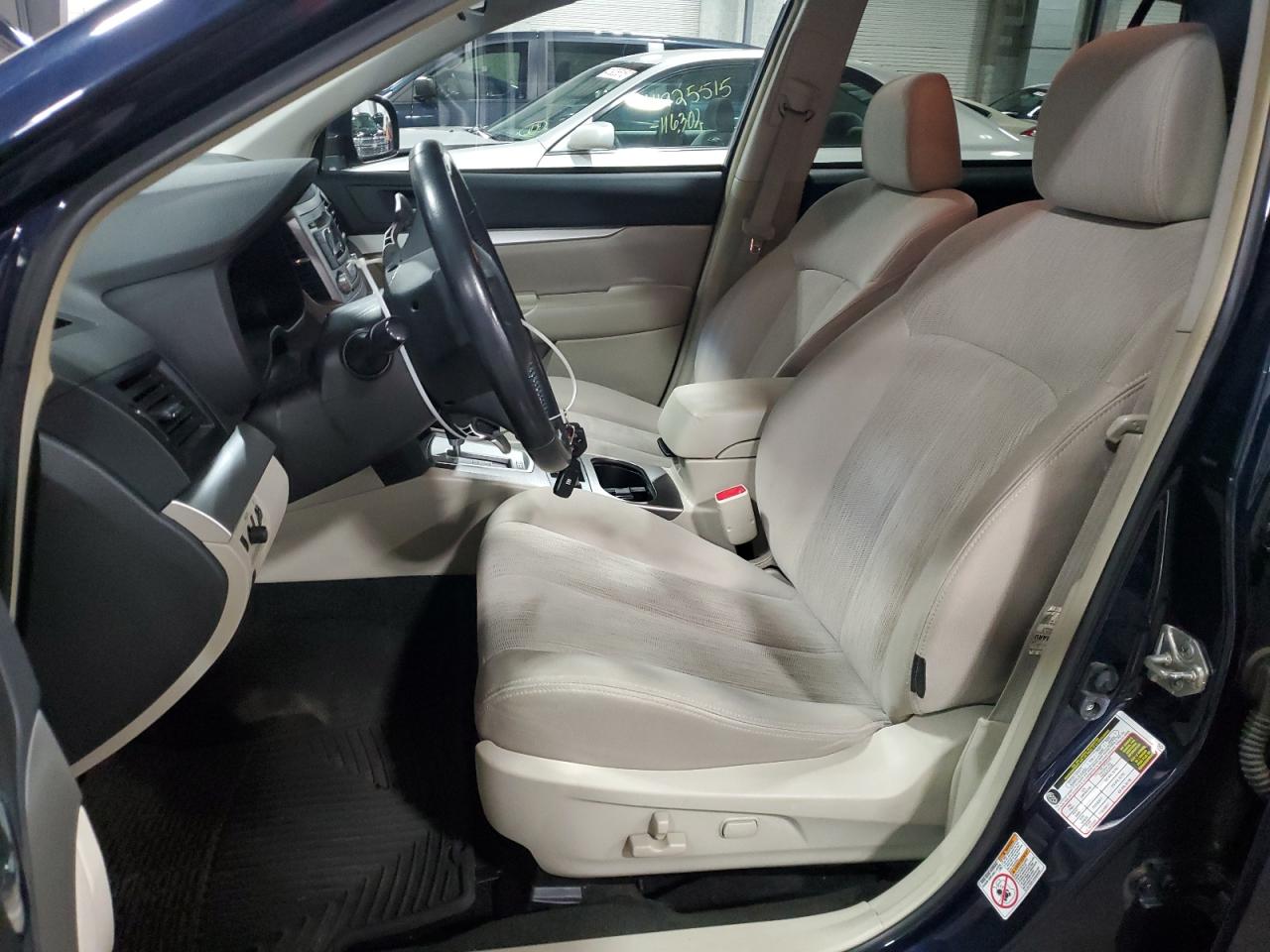 2013 Subaru Outback - Image 7