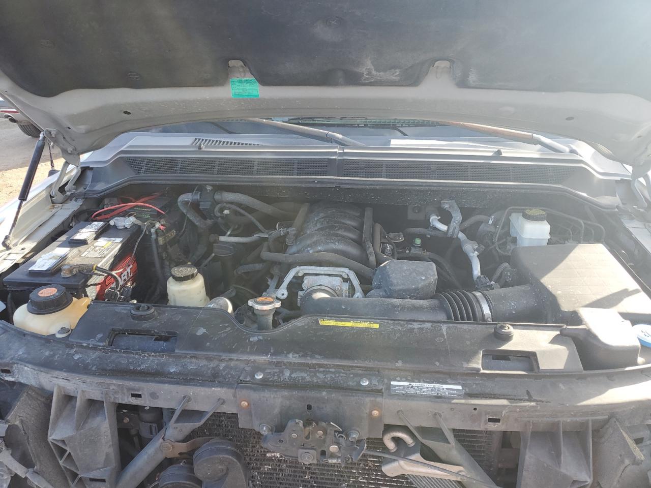 2011 Nissan Titan - Image 13