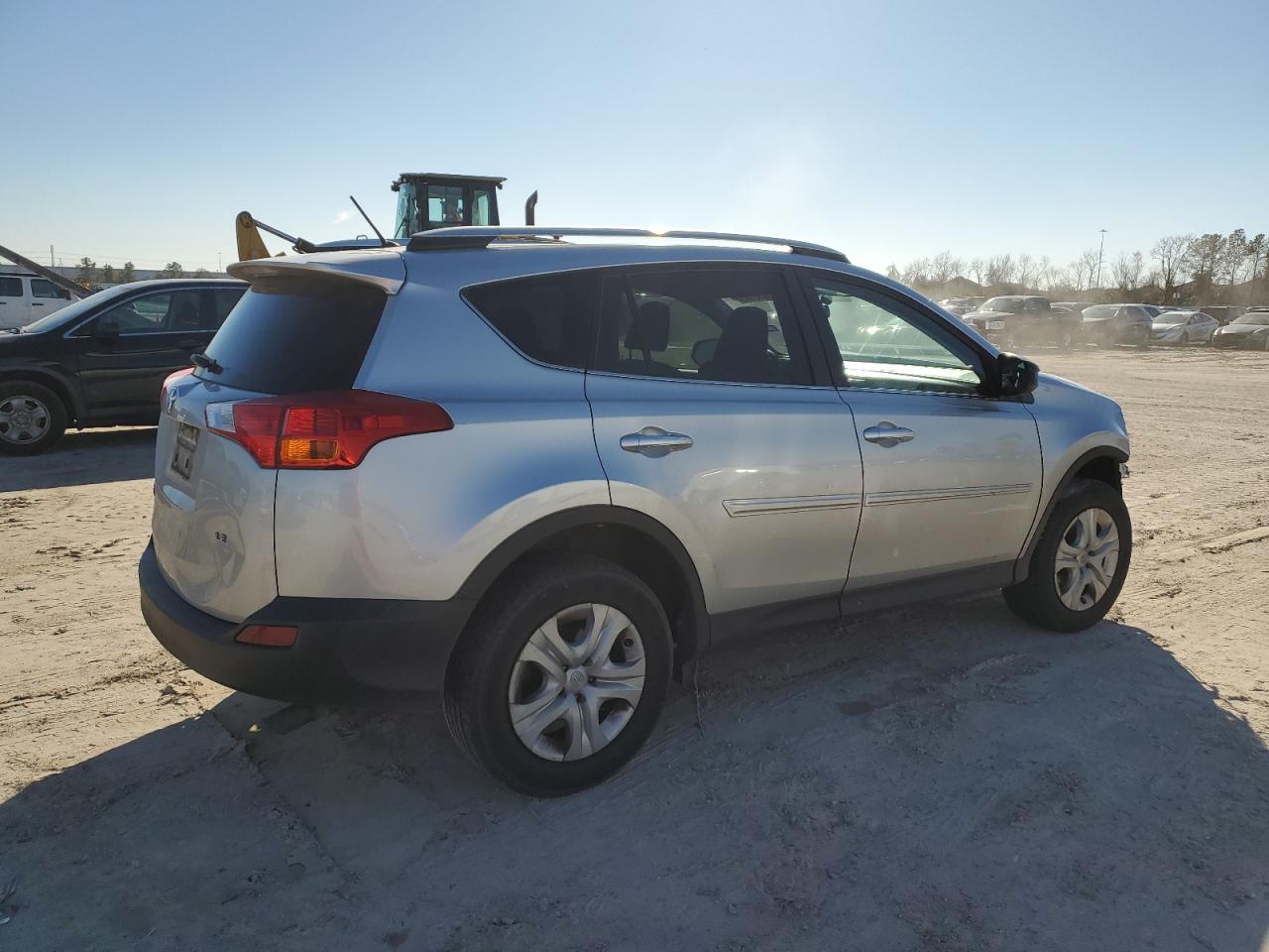 2015 Toyota RAV 4 - Image 3