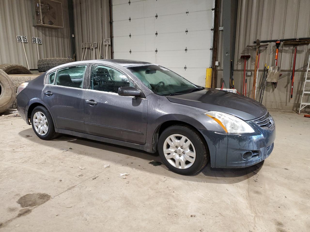 2012 Nissan Altima - Image 4
