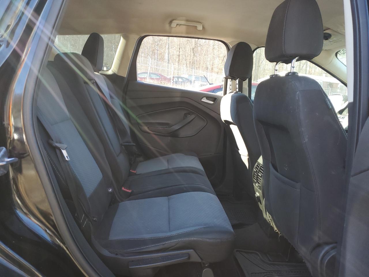 2017 Ford Escape - Image 11