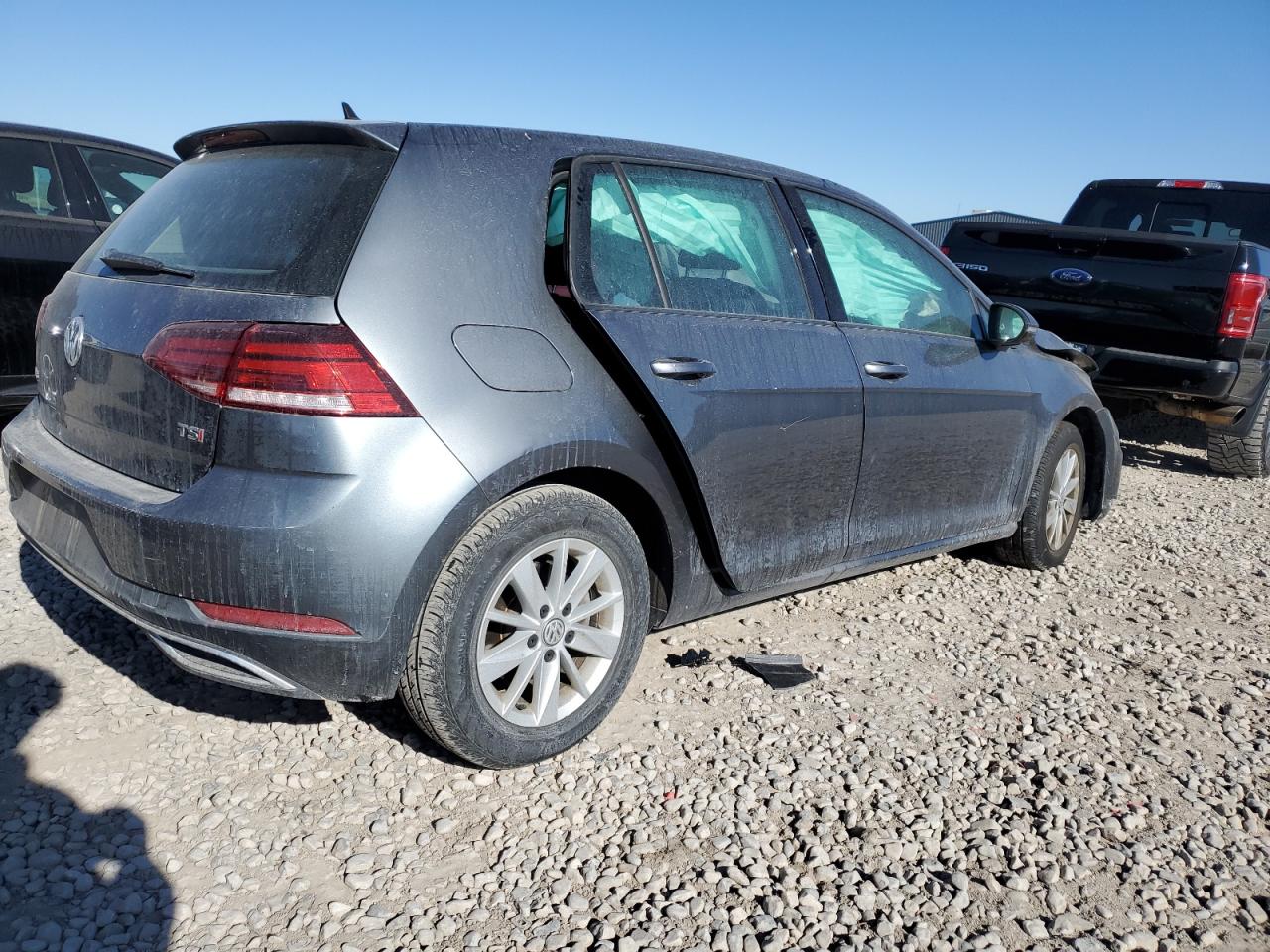 2018 Volkswagen Golf - Image 3