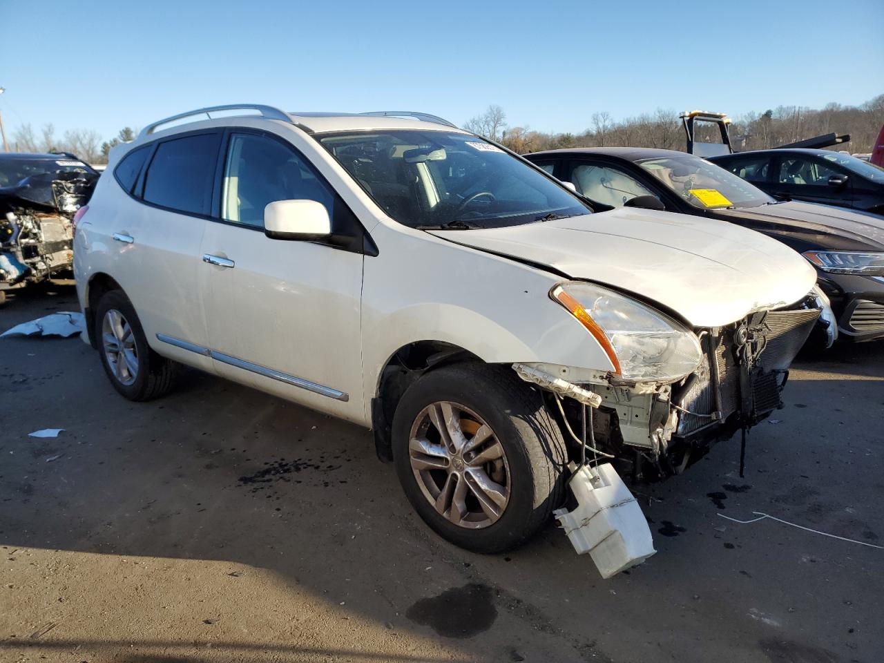 VIN JN8AS5MV3DW657576 2013 NISSAN ROGUE no.4