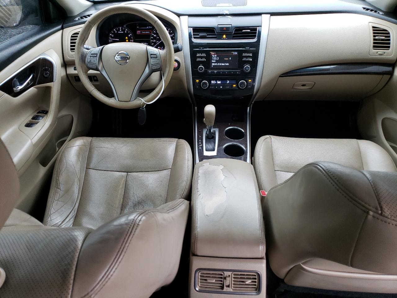 2015 Nissan Altima - Image 8