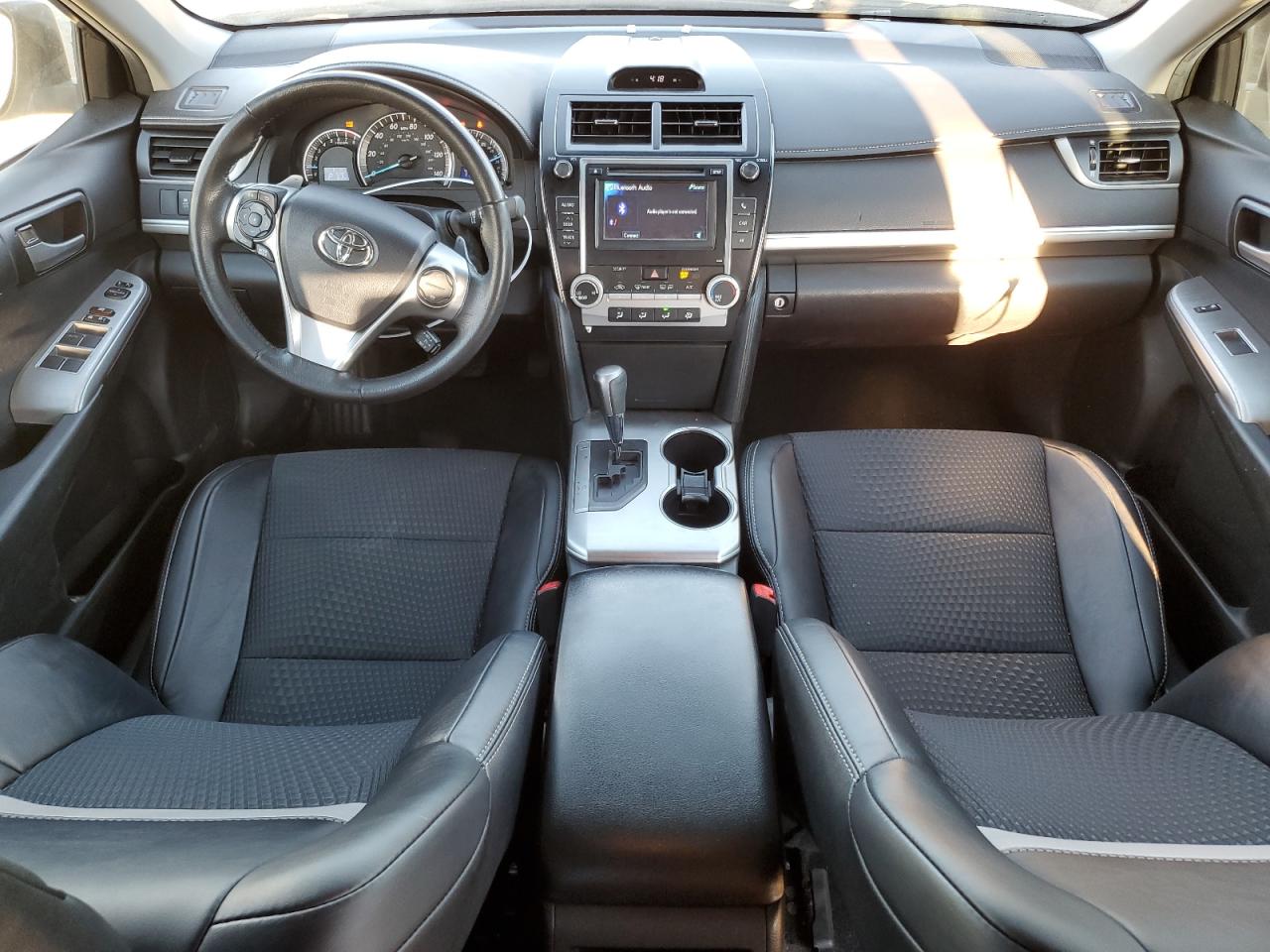 2014 Toyota Camry - Image 8