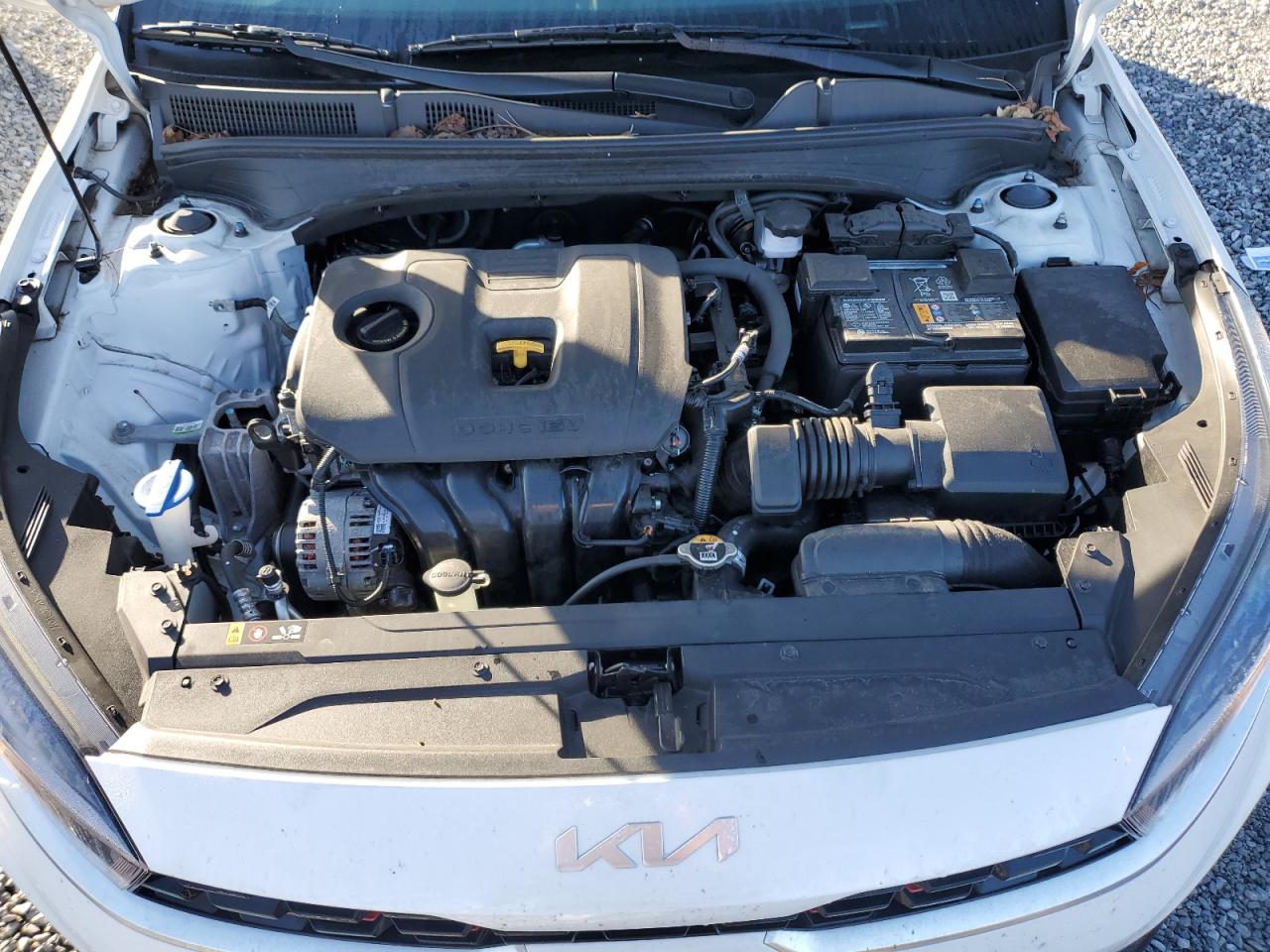 2023 Kia Forte - Image 11