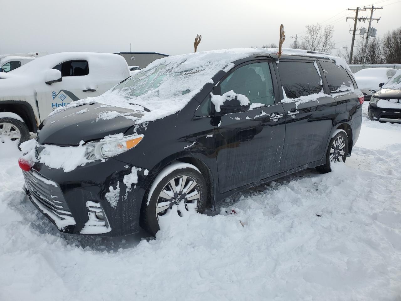 2019 Toyota Sienna - Image 1