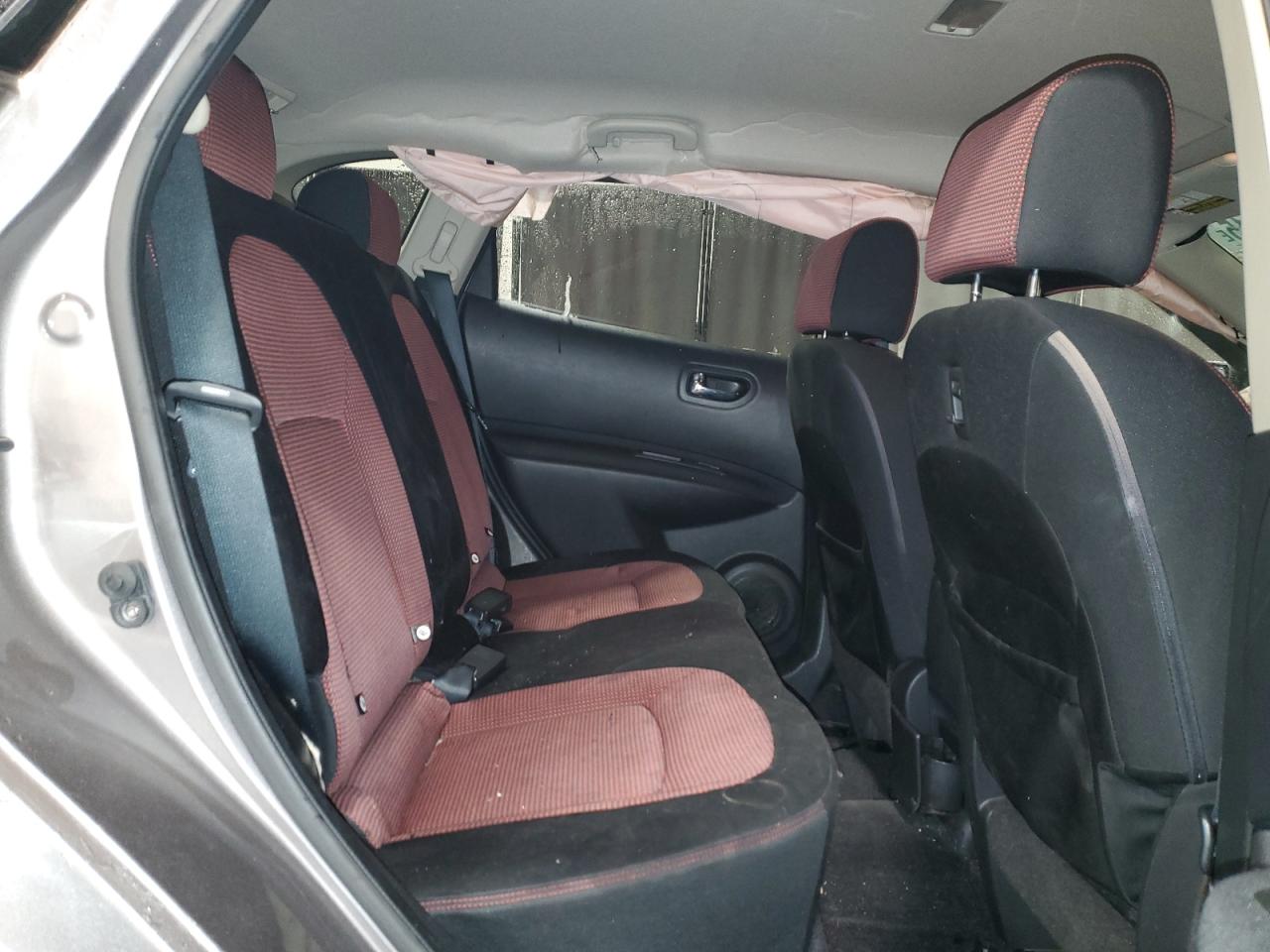 2009 Nissan Rogue - Image 11