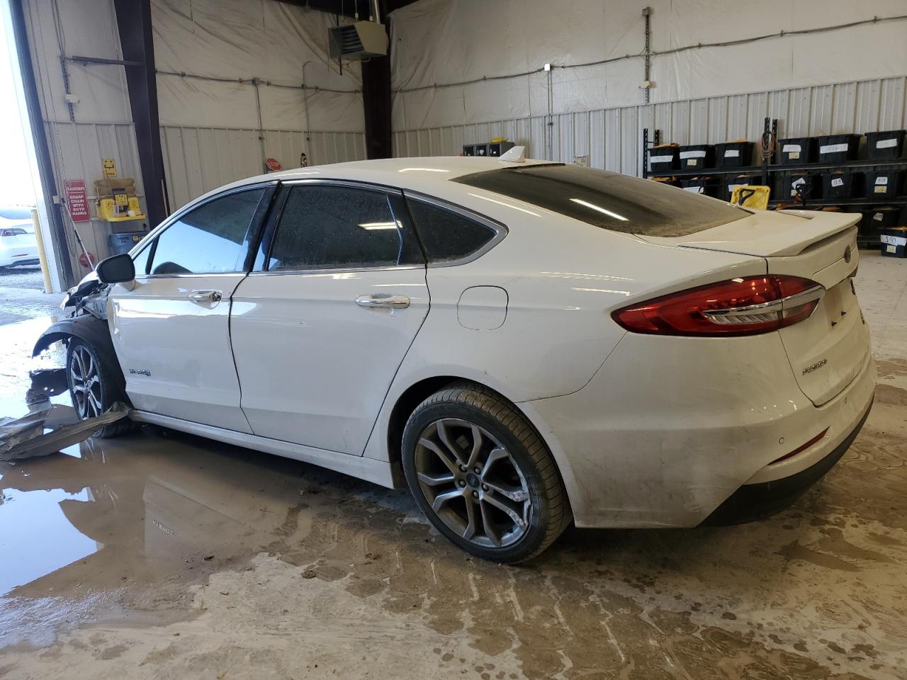 2019 Ford Fusion - Image 2