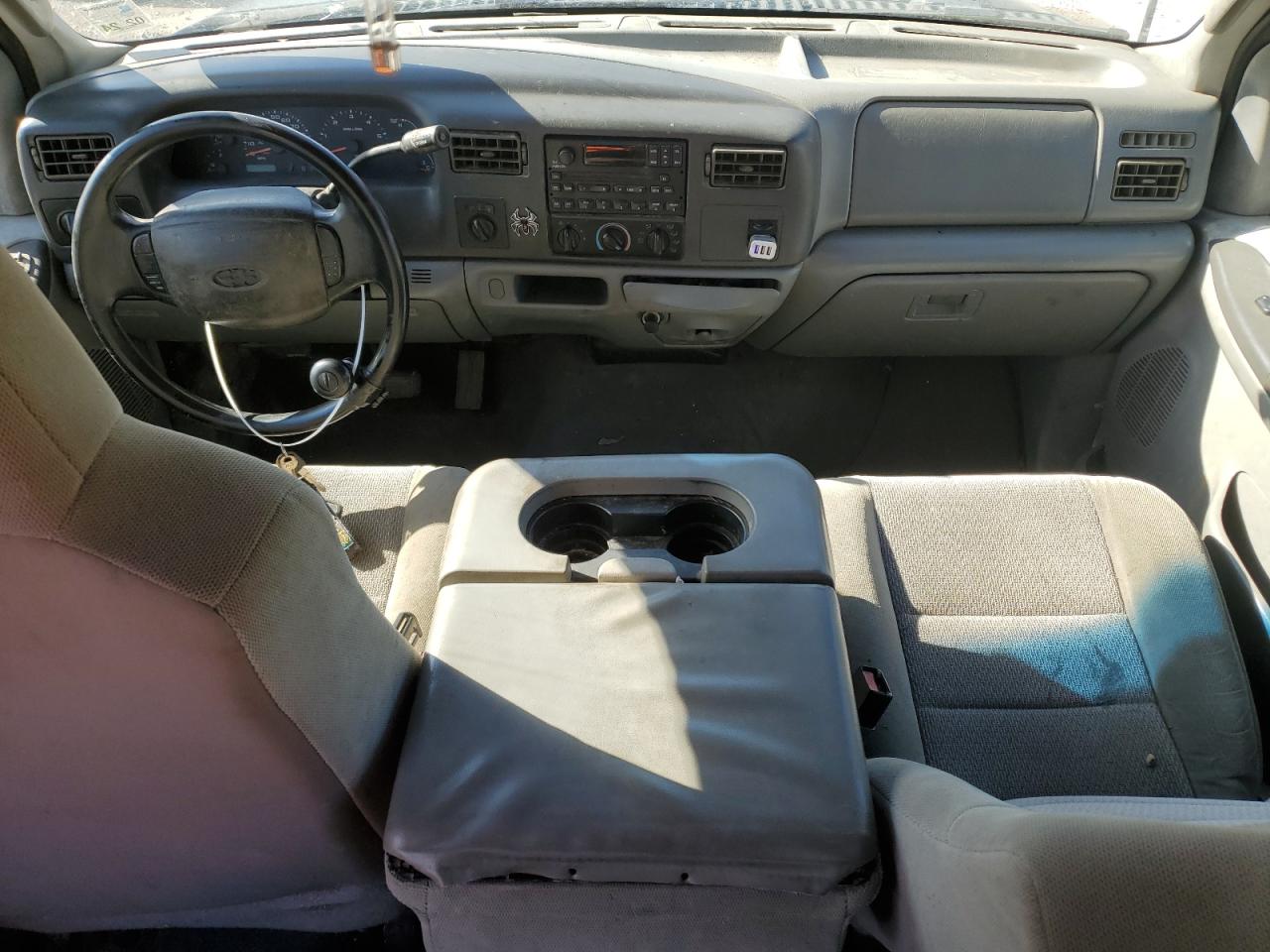 2003 Ford F250 - Image 8