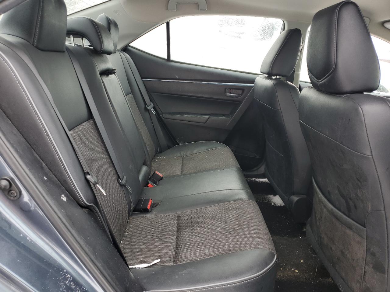 2015 Toyota Corolla - Image 10