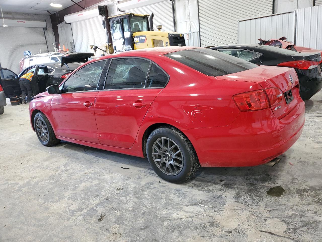 2014 Volkswagen Jetta - Image 2