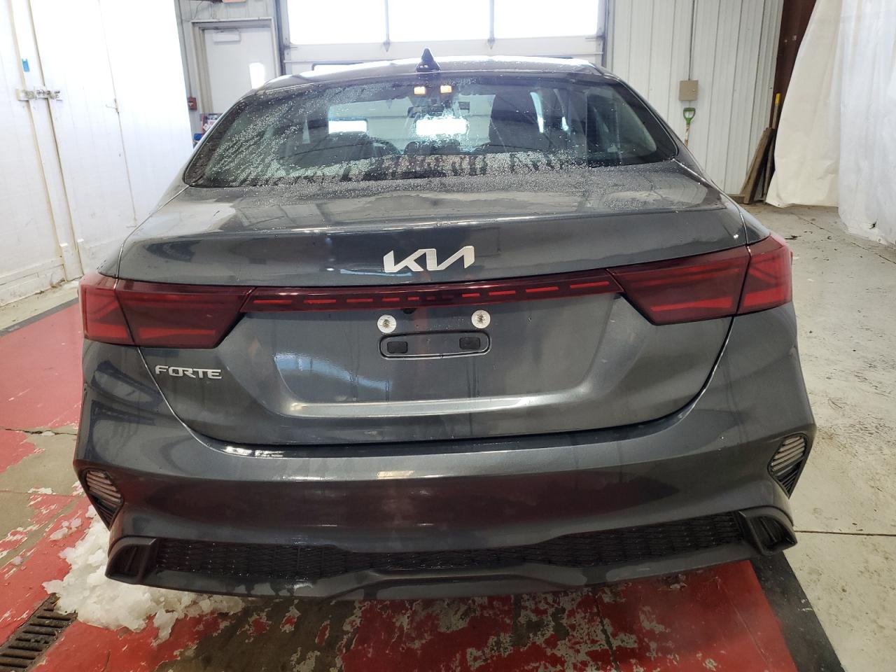 2024 Kia Forte - Image 6