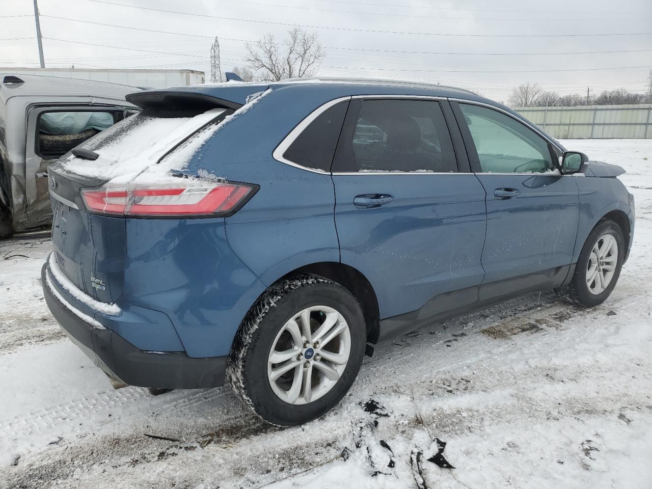 2019 Ford Edge - Image 3