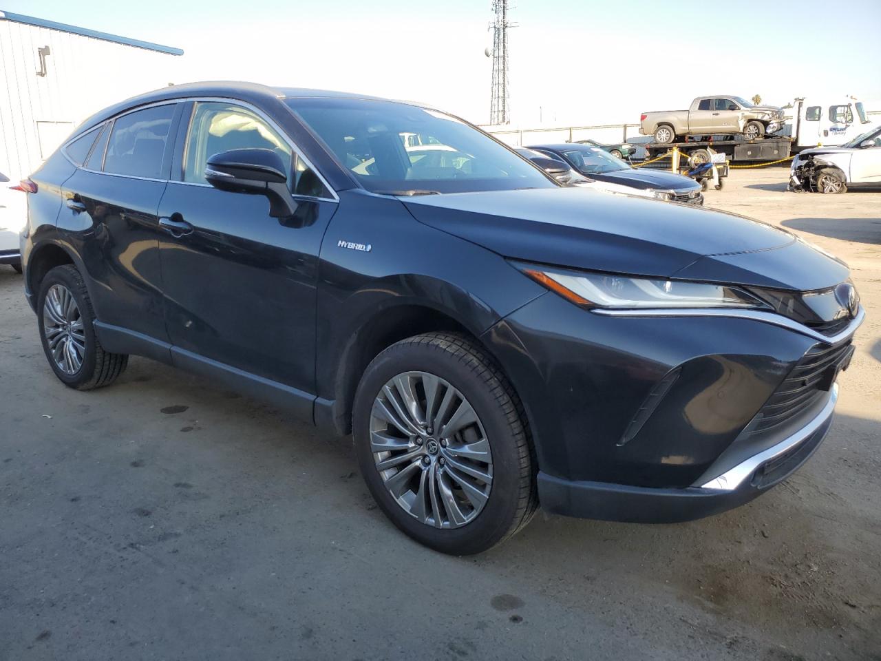 2021 Toyota Venza - Image 4