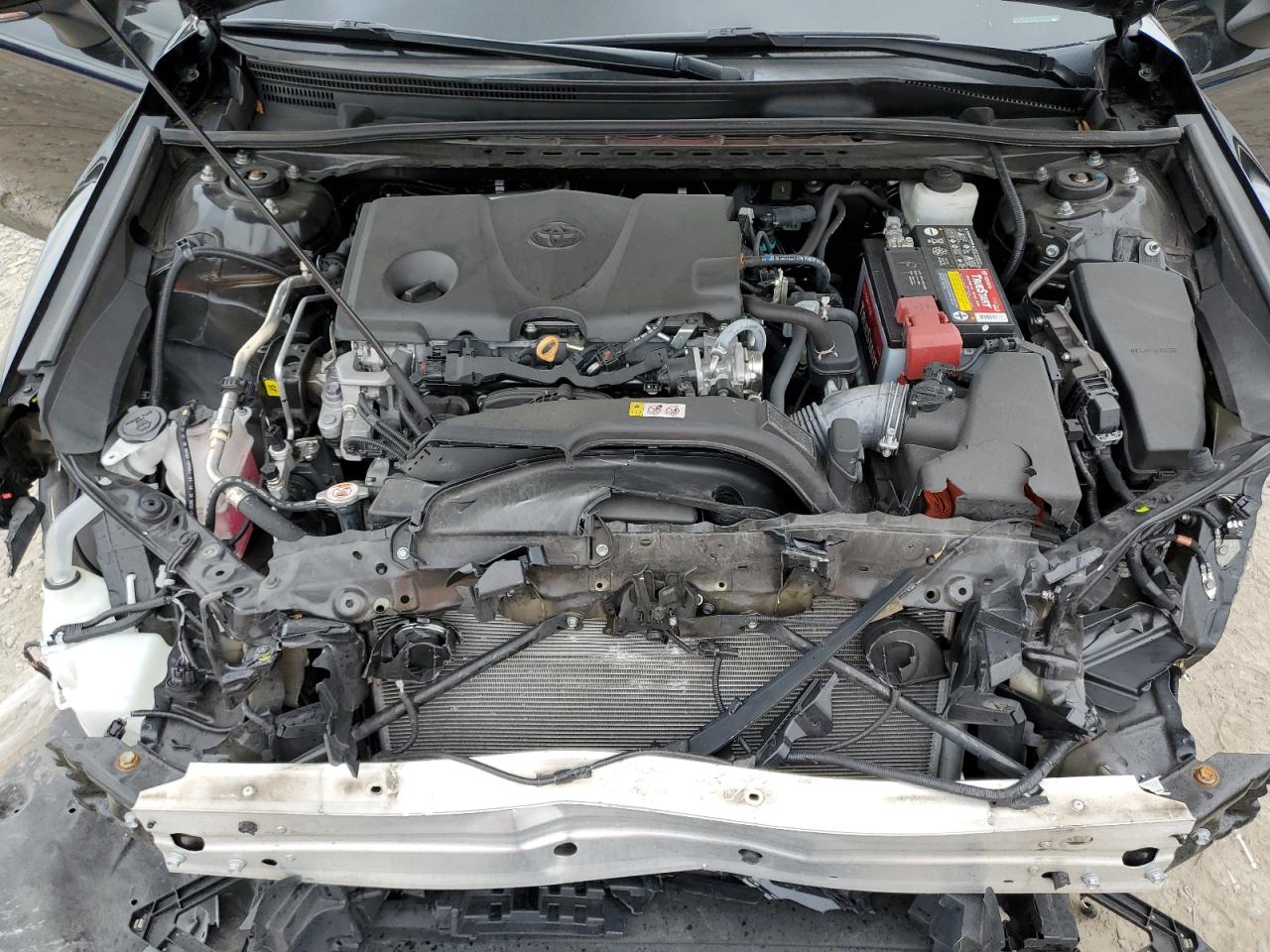 2022 Toyota Camry - Image 11