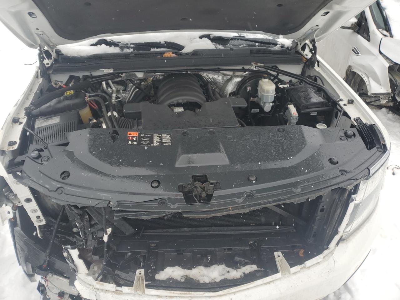 2015 Chevrolet Suburban - Image 12