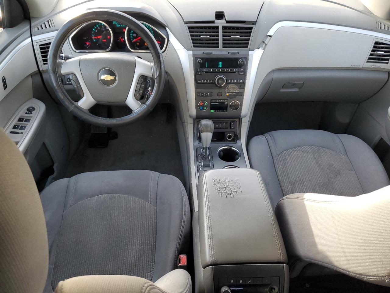 2012 Chevrolet Traverse - Image 8
