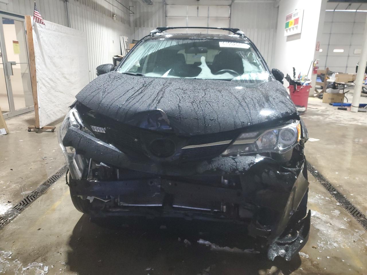 2015 Toyota RAV 4 - Image 5
