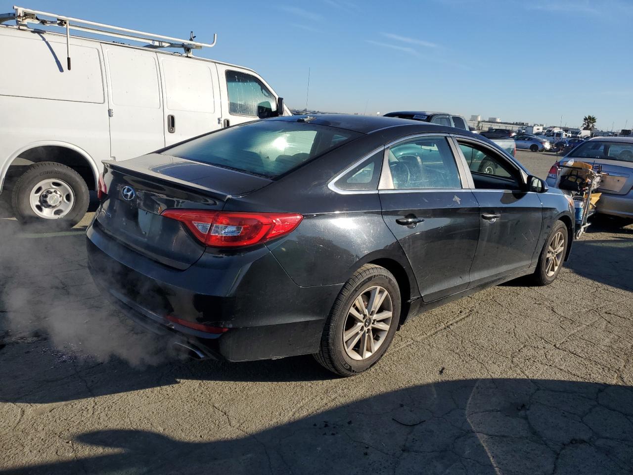 VIN 5NPE24AF4FH170643 2015 HYUNDAI SONATA no.3