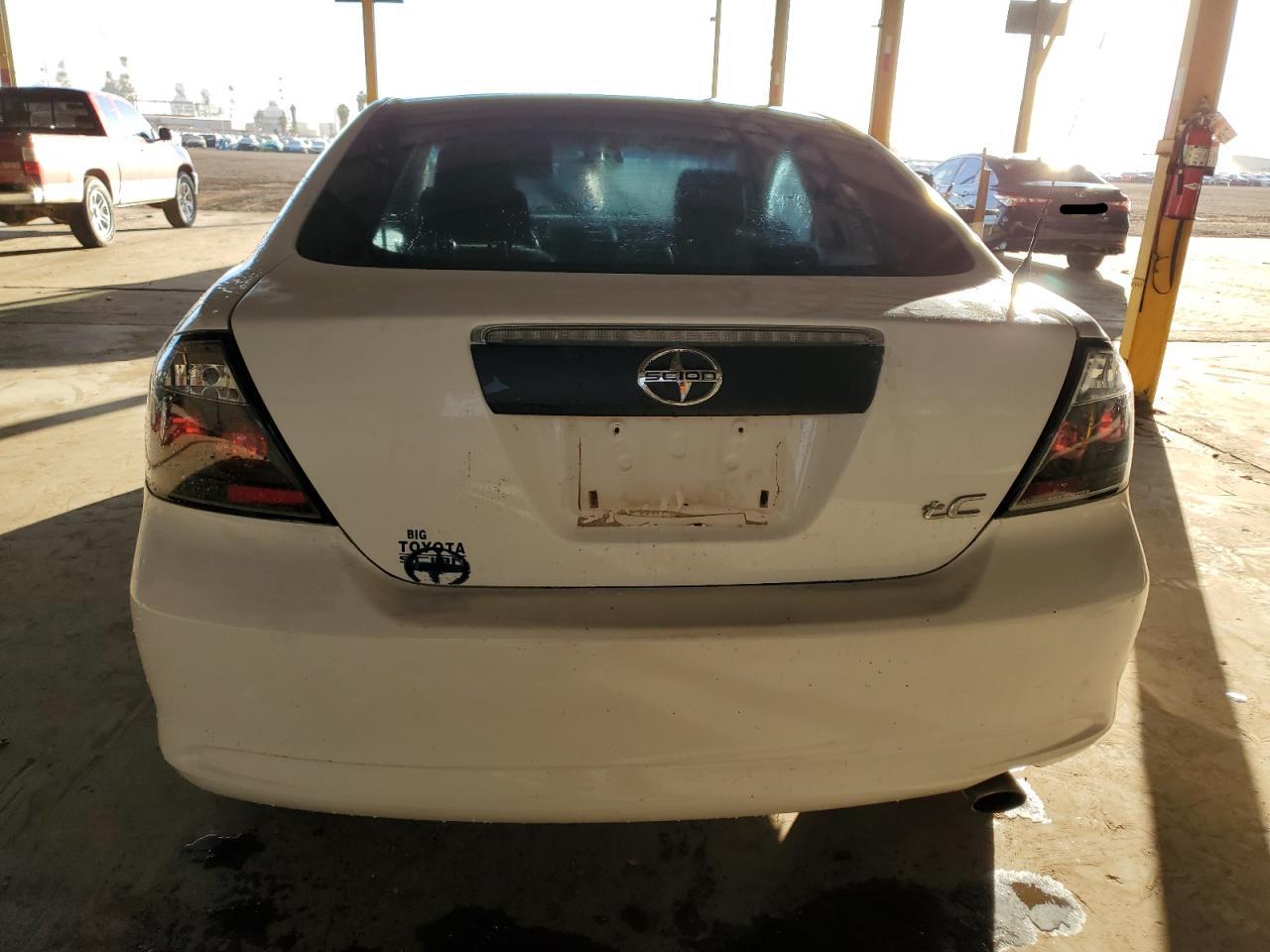 2007 Toyota tC - Image 6