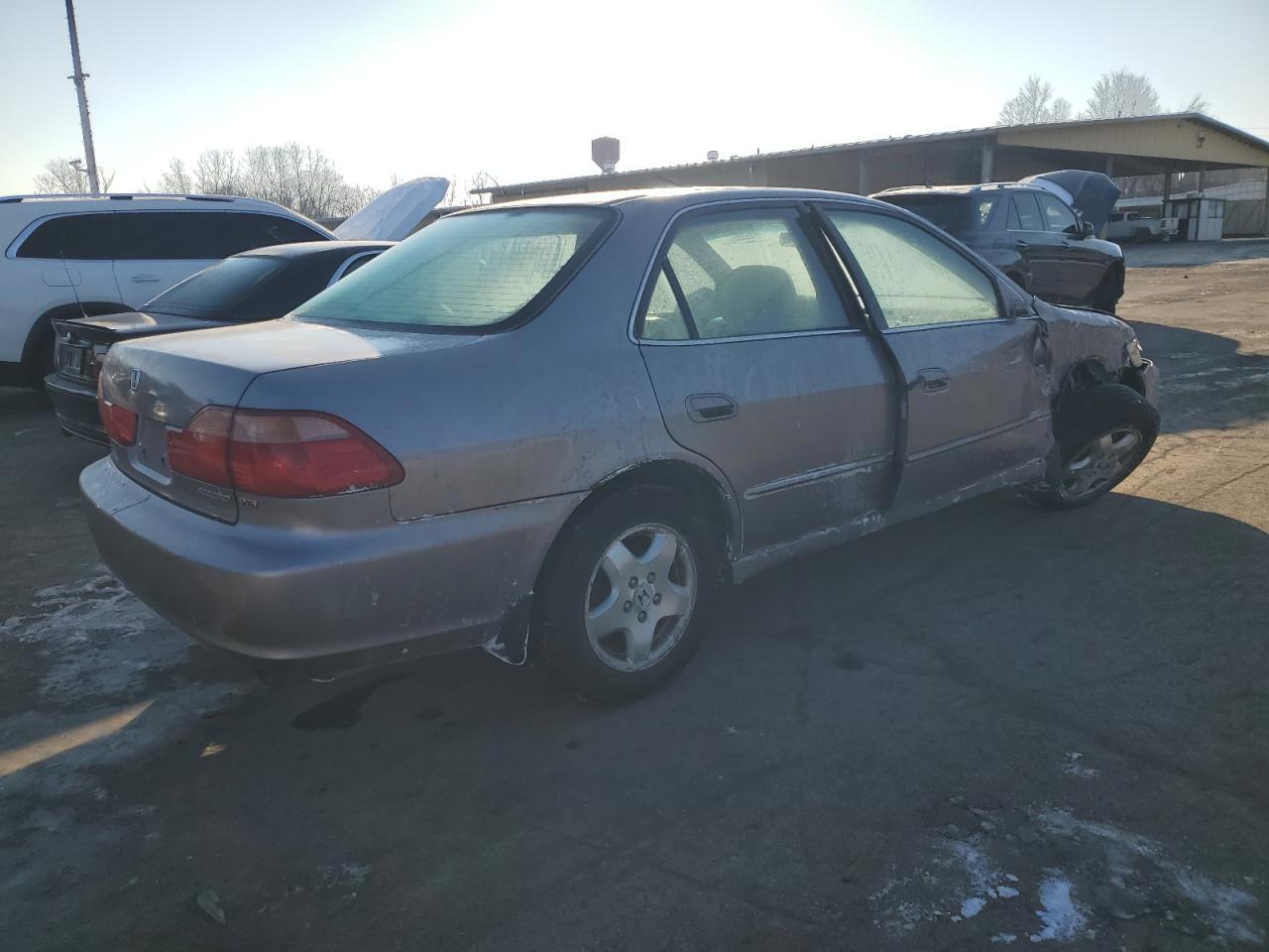 2000 Honda Accord - Image 3
