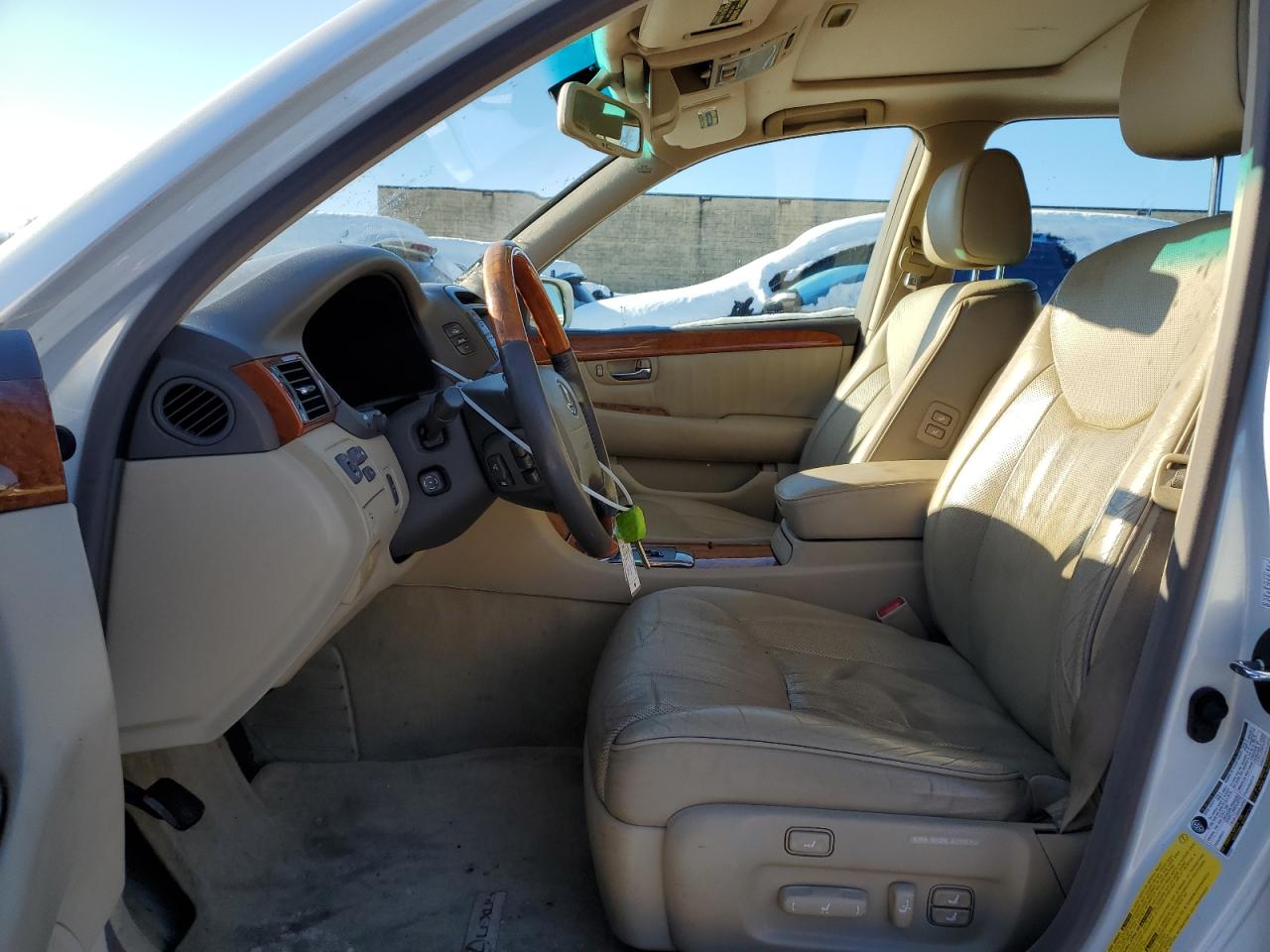 2004 Lexus LS - Image 7