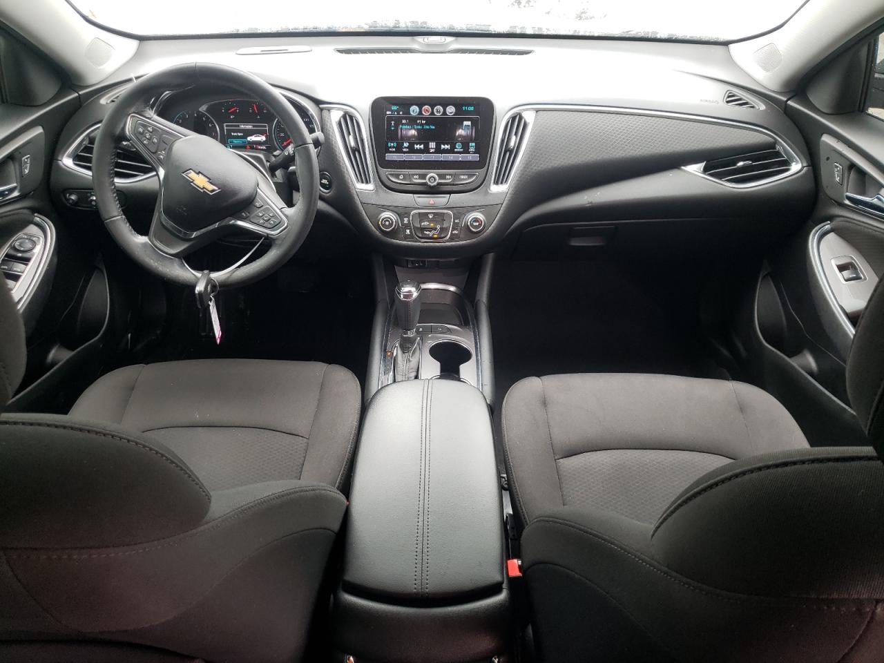 2018 Chevrolet Malibu - Image 8