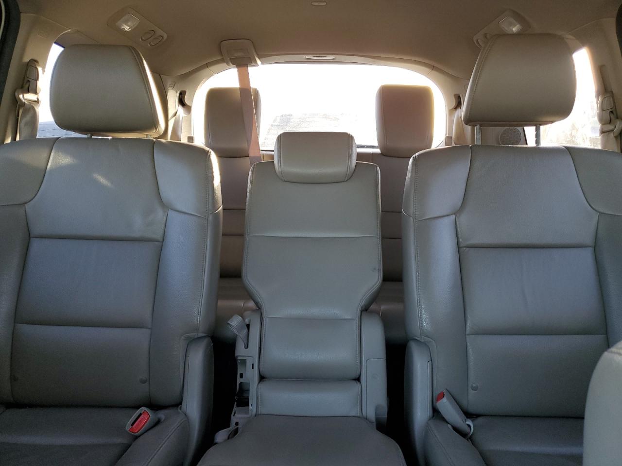 2013 Honda Odyssey - Image 10
