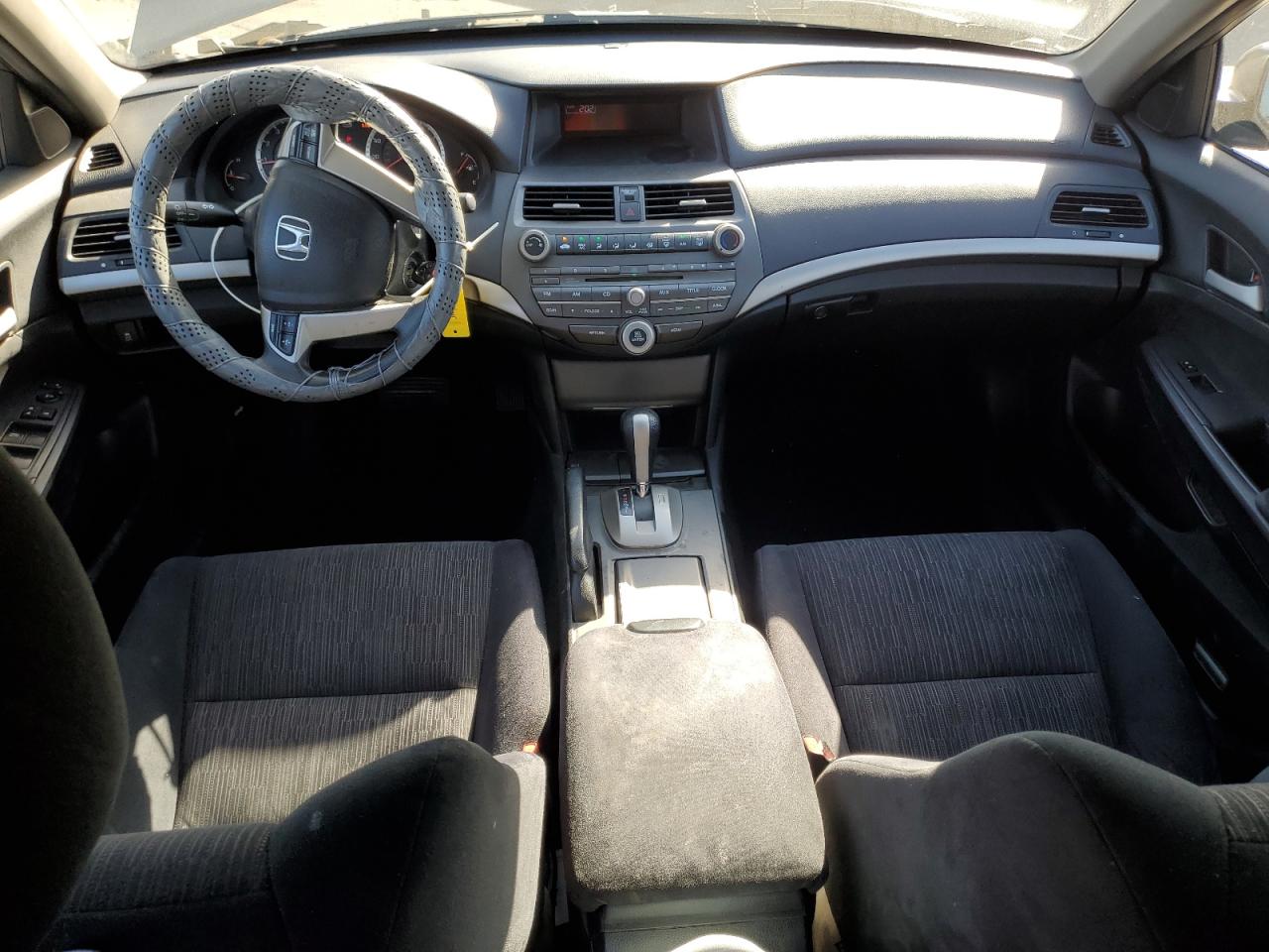 2012 Honda Accord - Image 8