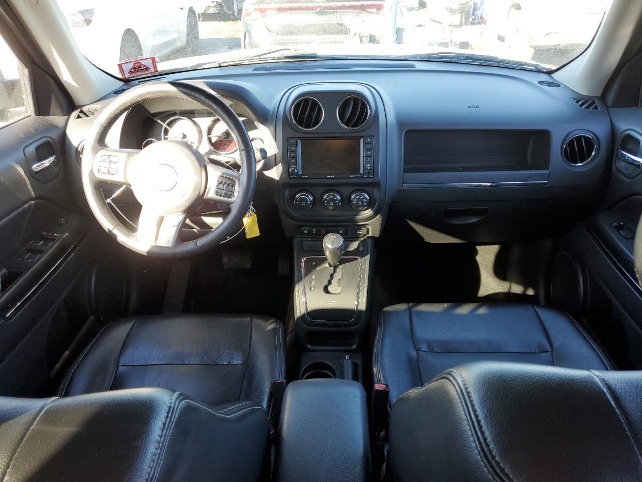 2014 Jeep Liberty (Patriot) - Image 8