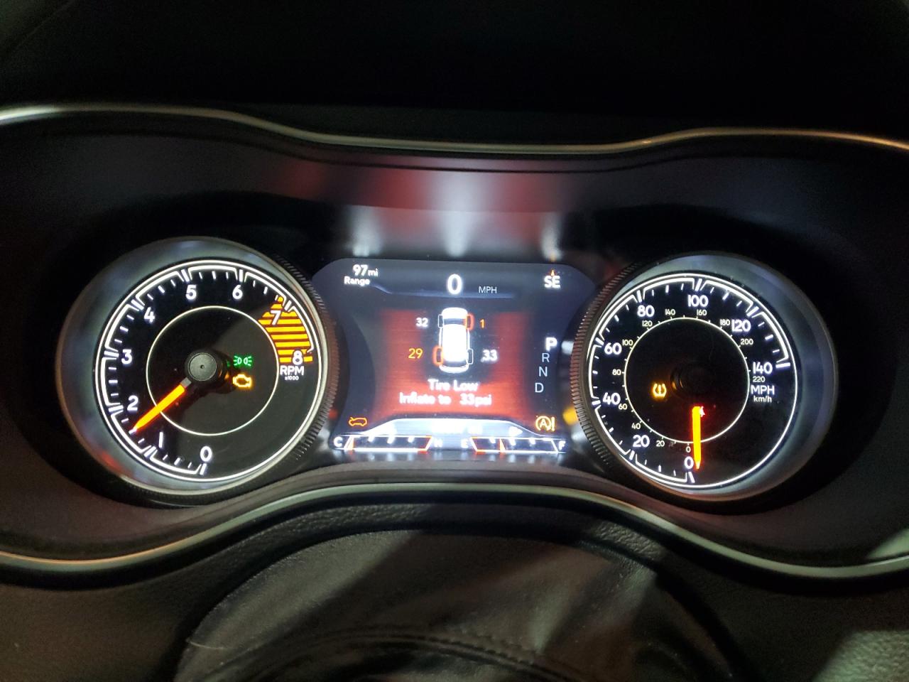 2019 Jeep Grand Cherokee - Image 9