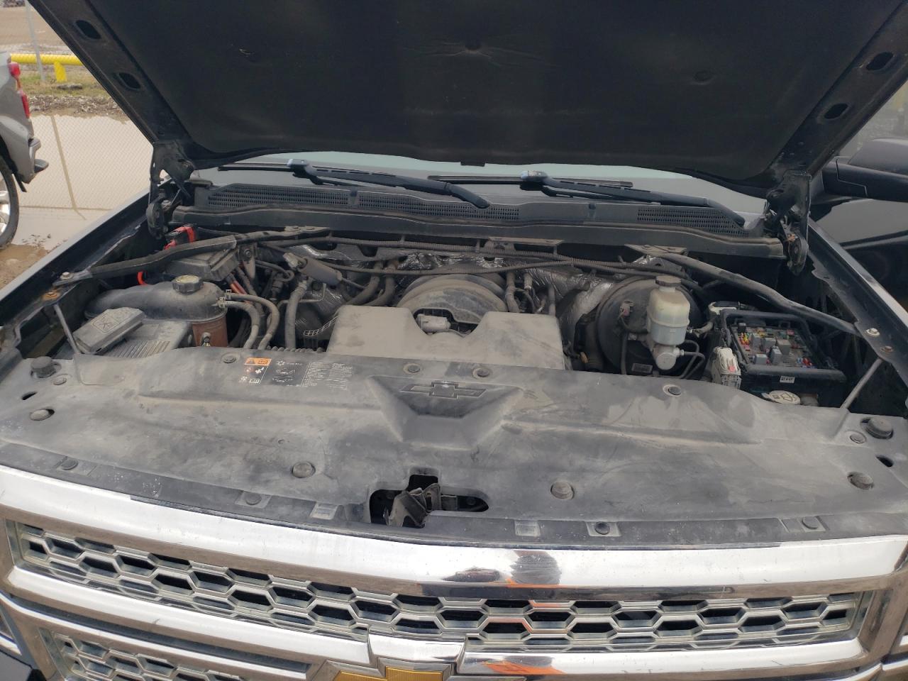 2015 Chevrolet Silverado - Image 11