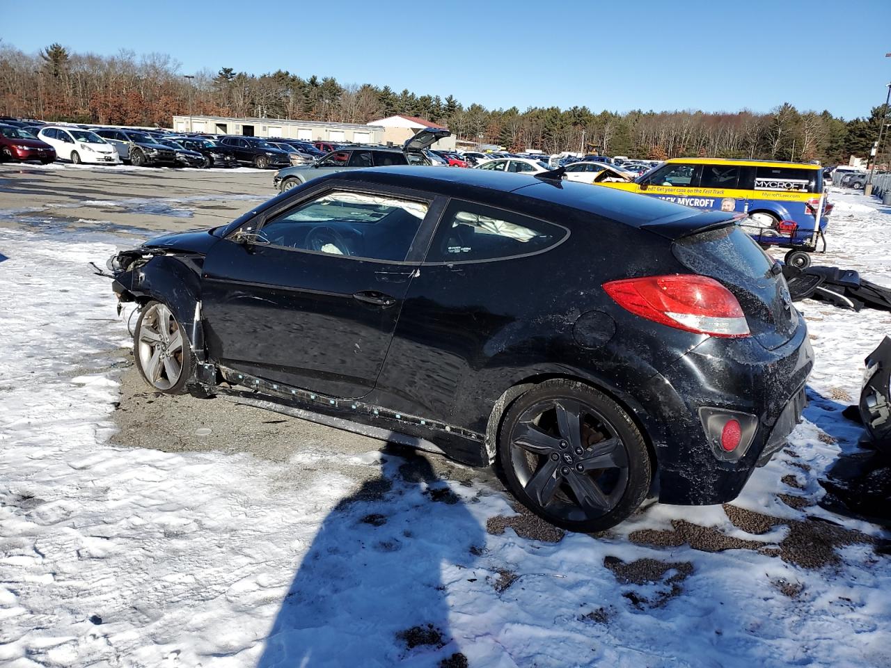 2015 Hyundai Veloster - Image 2