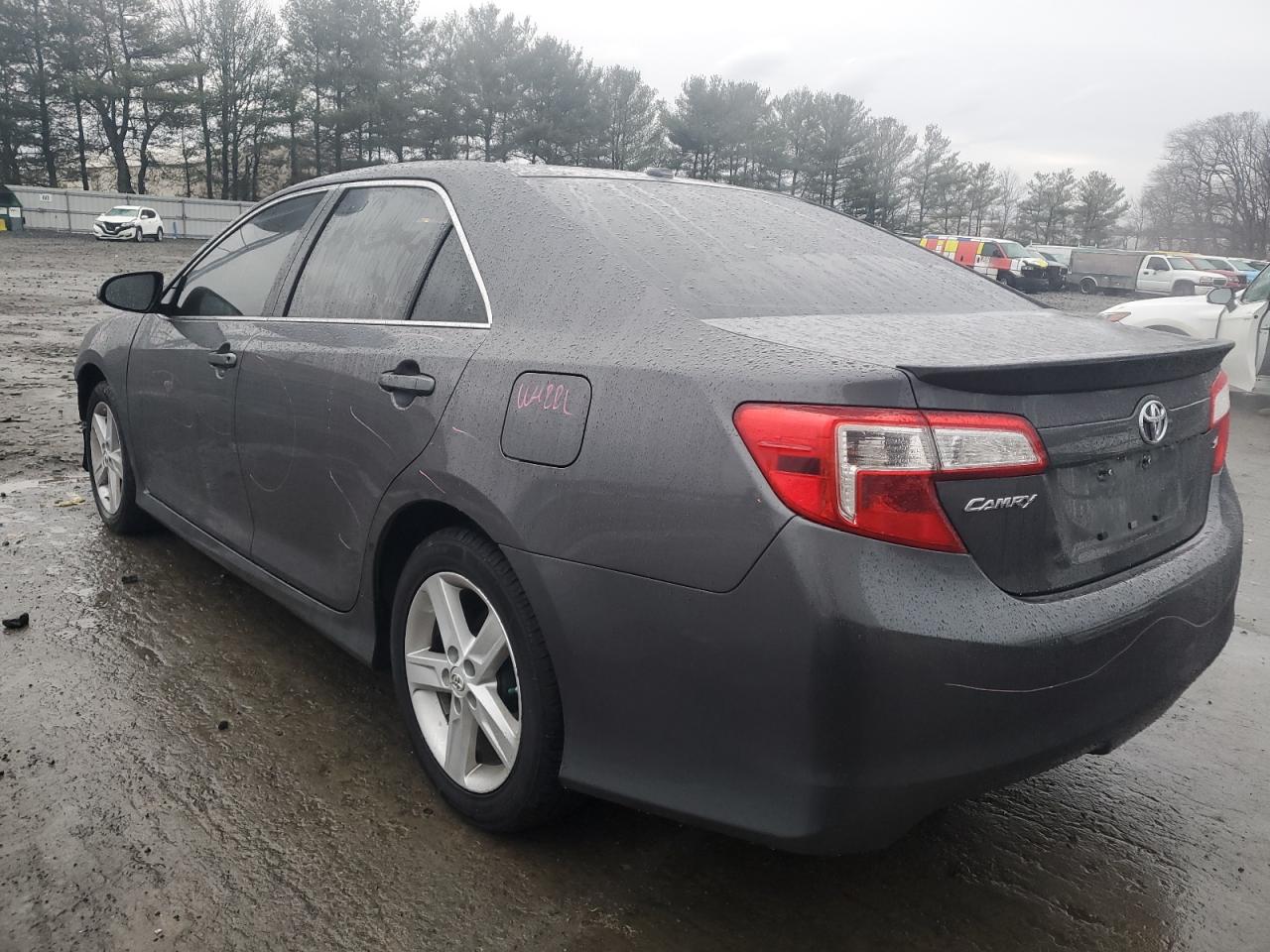 2013 Toyota Camry - Image 2