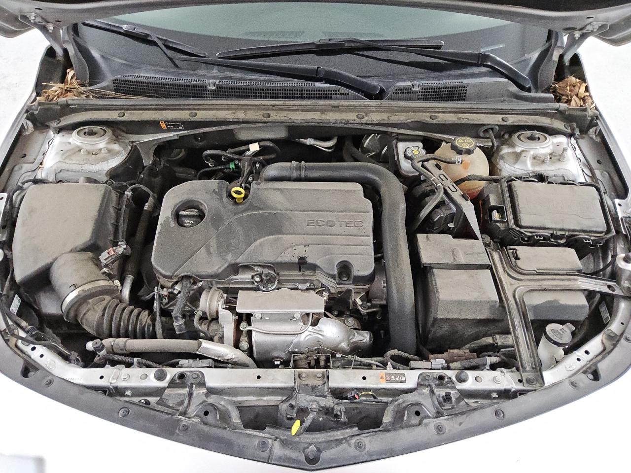2022 Chevrolet Malibu - Image 11