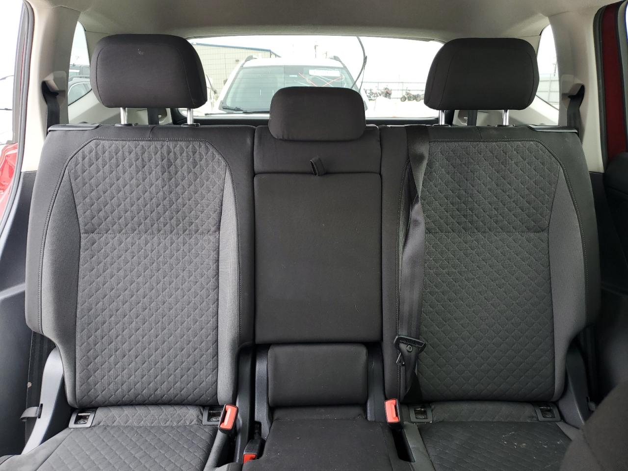 2019 Volkswagen Tiguan S VIN: 3VV1B7AX4KM139410 Lot: 42614155