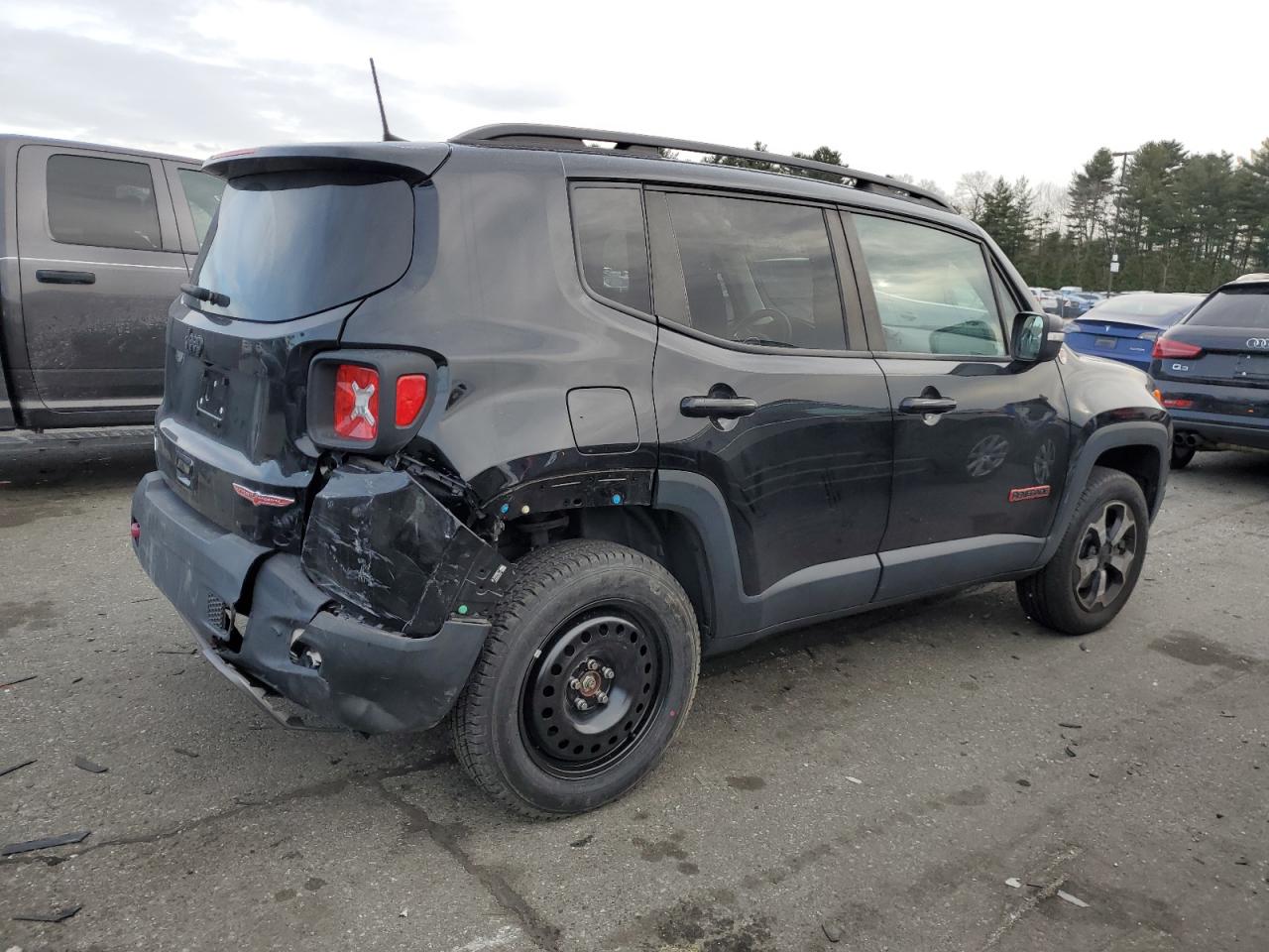 2019 Jeep Renegade - Image 3