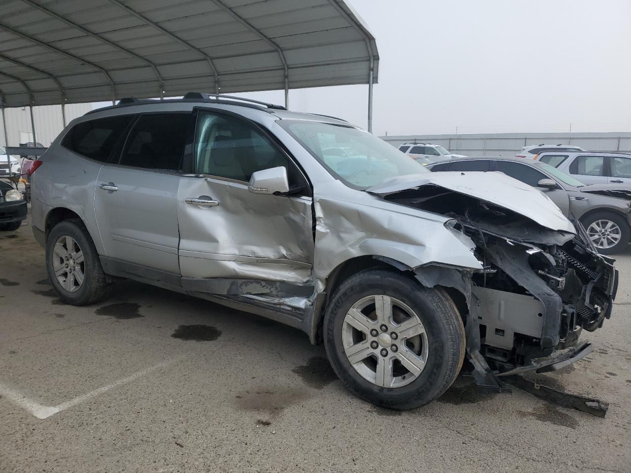 2010 Chevrolet Traverse - Image 4