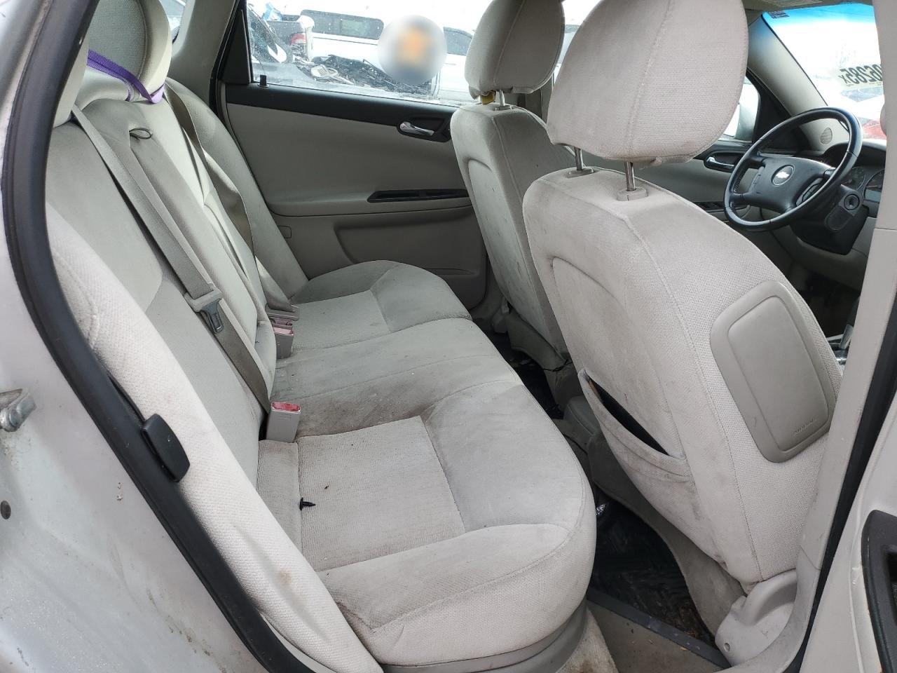 2012 Chevrolet Impala - Image 11