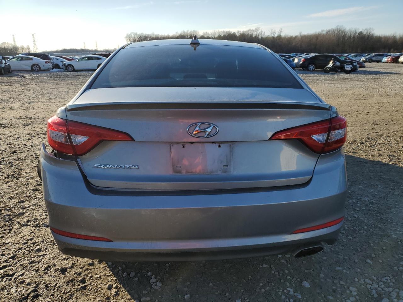 2016 Hyundai Sonata - Image 6