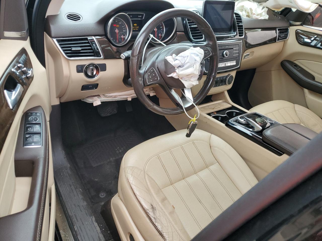 2018 Mercedes-Benz GLE - Image 8