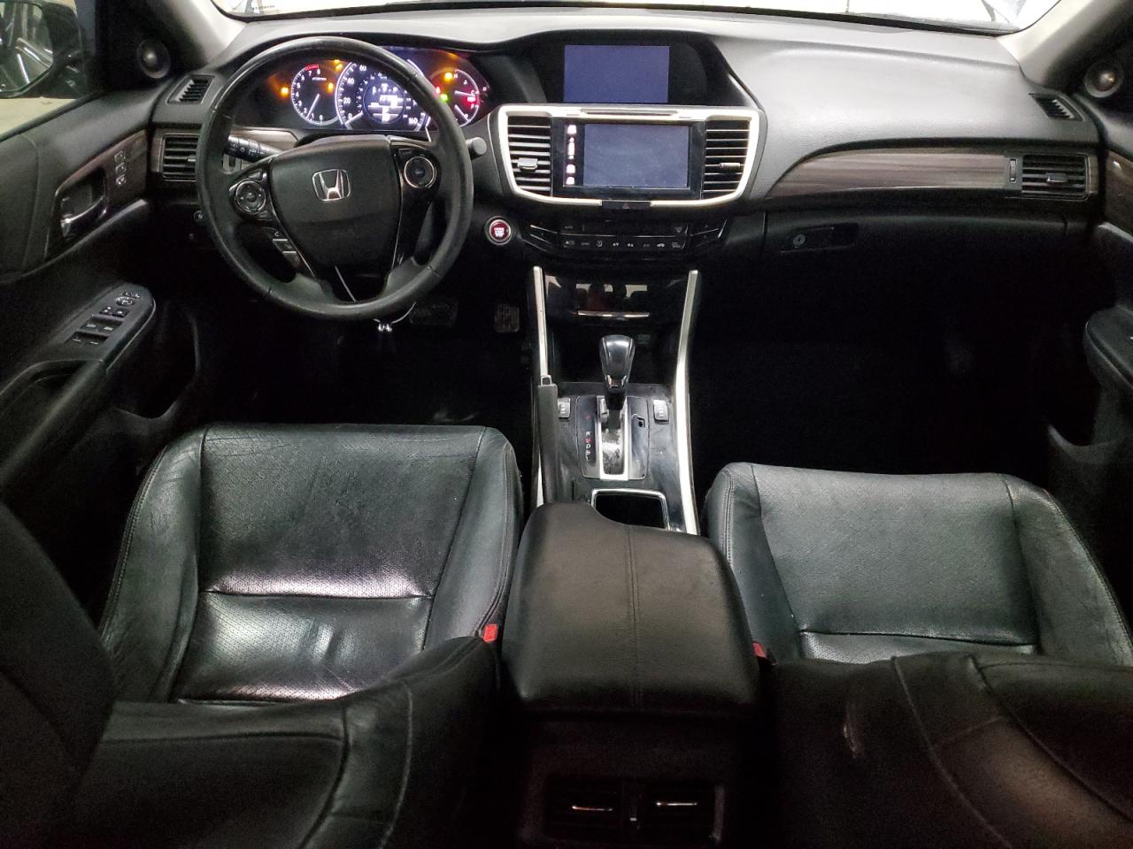 2016 Honda Accord - Image 8