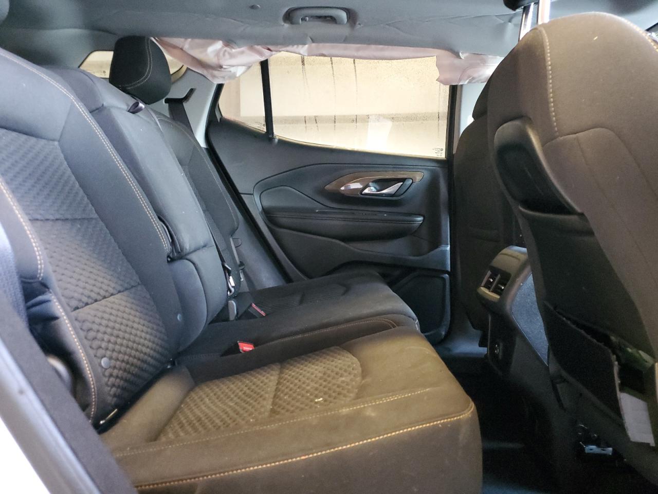 2021 GMC Terrain - Image 10