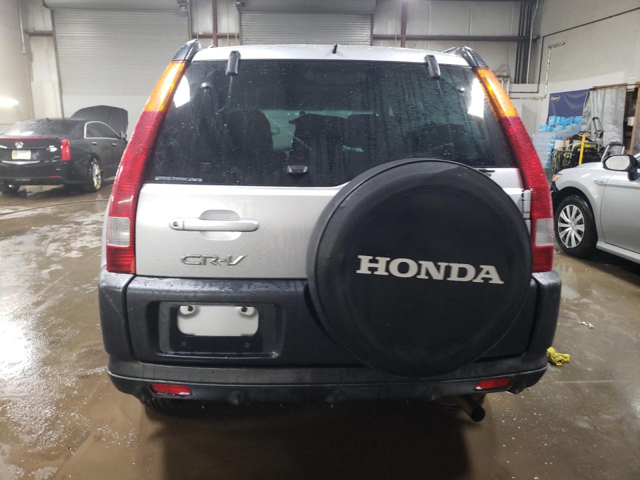 2002 Honda CR-V - Image 6