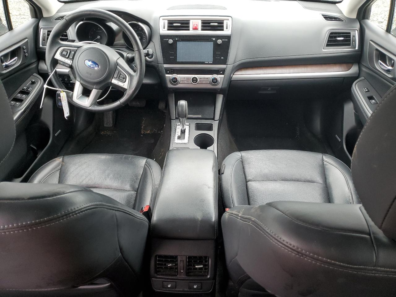 2015 Subaru Outback - Image 8