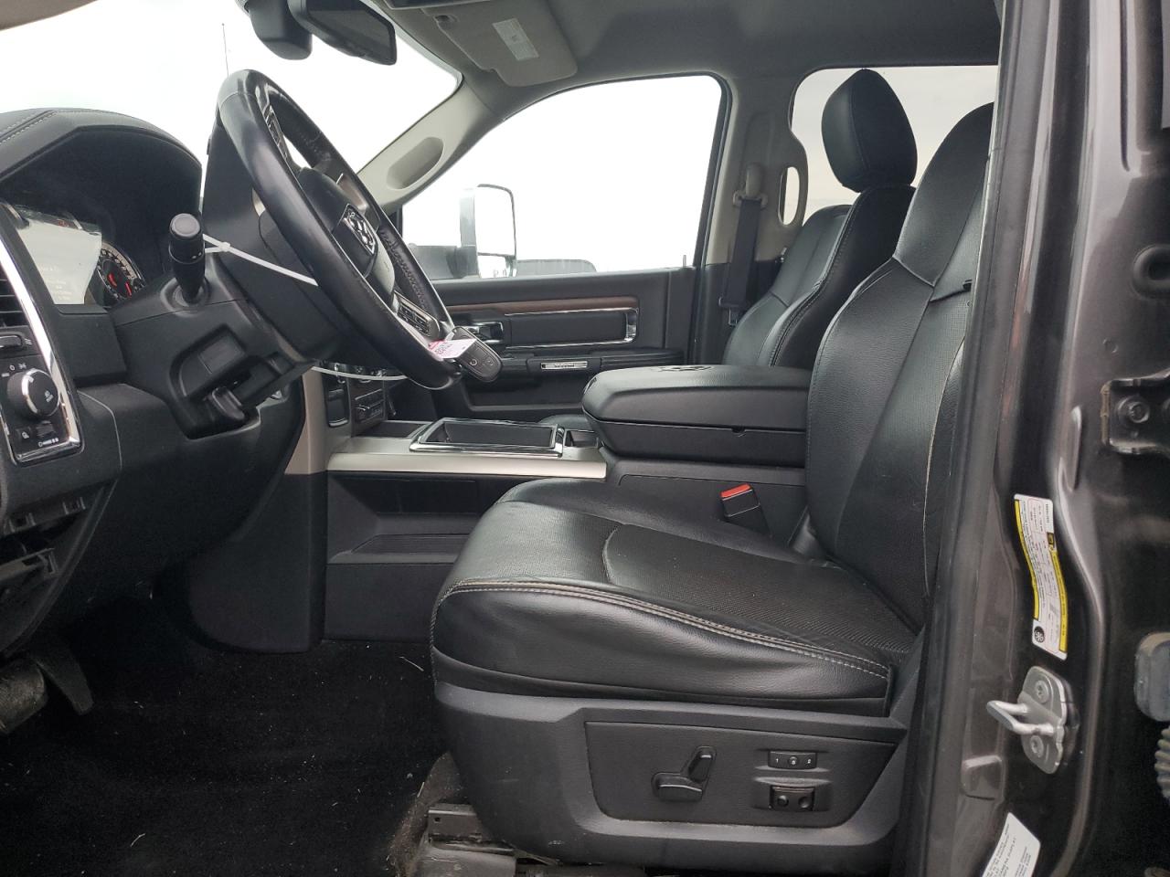 2014 RAM 2500 - Image 7