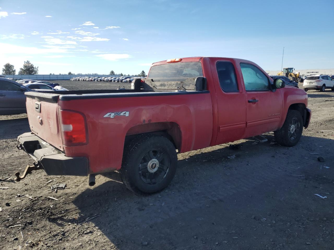 2011 Chevrolet Silverado - Image 3